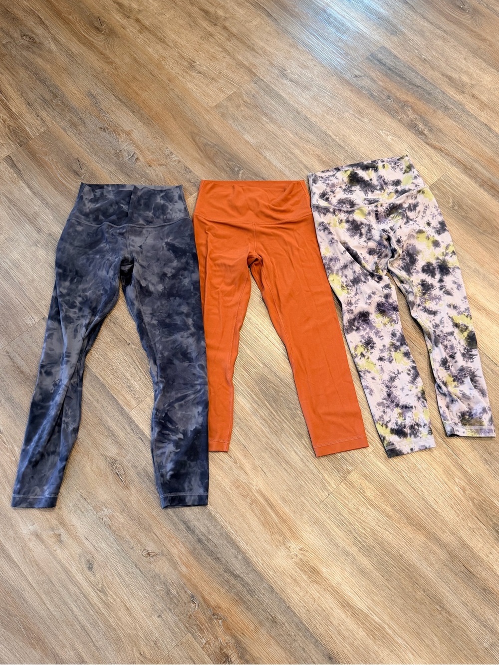 Women’s Lululemon Align Leggings set Gray, Orange & Purple Tie-Dye size 6